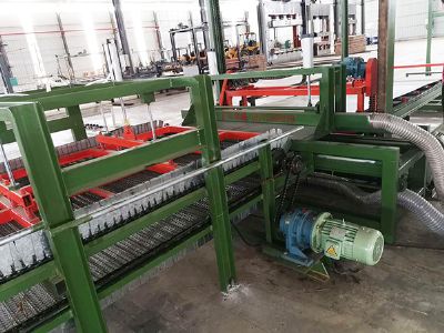 帶氣功預(yù)壓排板鋪裝線